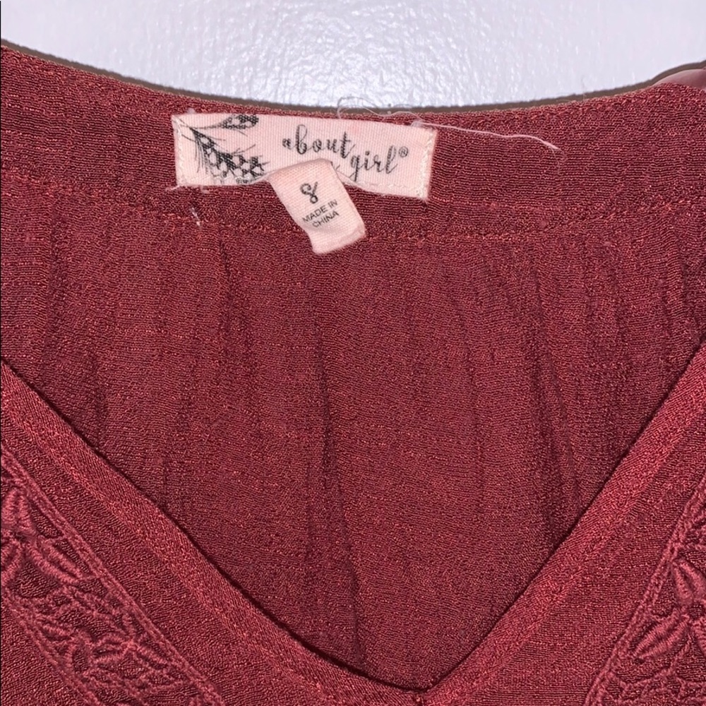 Cute blouse - Picture 4 of 4